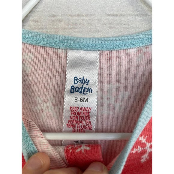 Baby Boden Snowflake Pajamas 3-6 Months - Picture 3 of 4